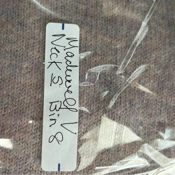 Madewell‎ Womens Small Light Purple Wool Blend Bobble Pom Pom V-neck Sweater - Picture 14 of 14